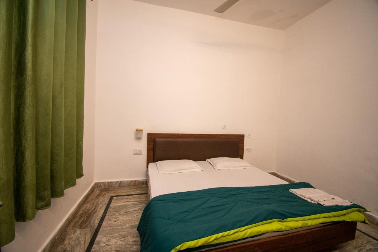 Unplan By Tatsat Hostel Rishīkesh Εξωτερικό φωτογραφία