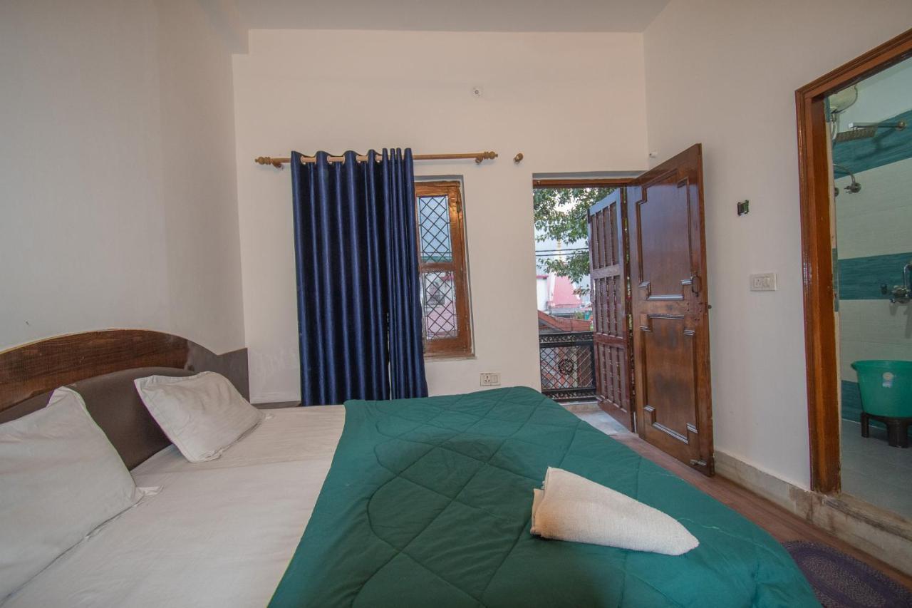 Unplan By Tatsat Hostel Rishīkesh Εξωτερικό φωτογραφία